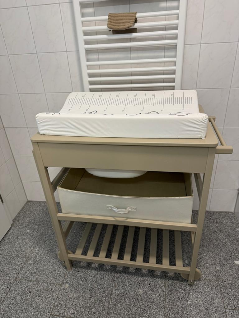 Verschoontafel, Ophalen of Verzenden, Zo goed als nieuw