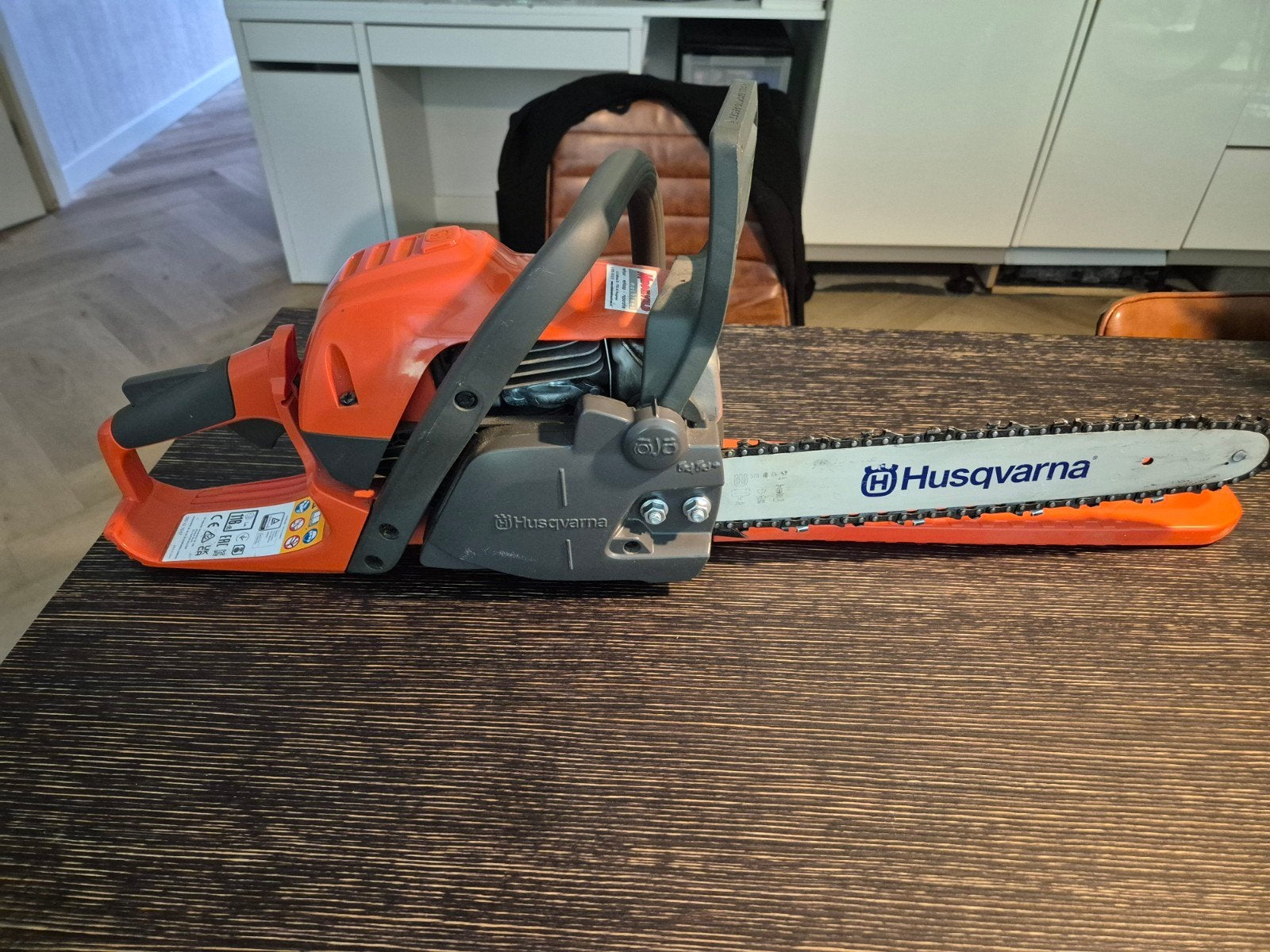 Husqvarna 135 mark II motorzaag, Ophalen, Zo goed als nieuw, Overige soorten, Husqvarna