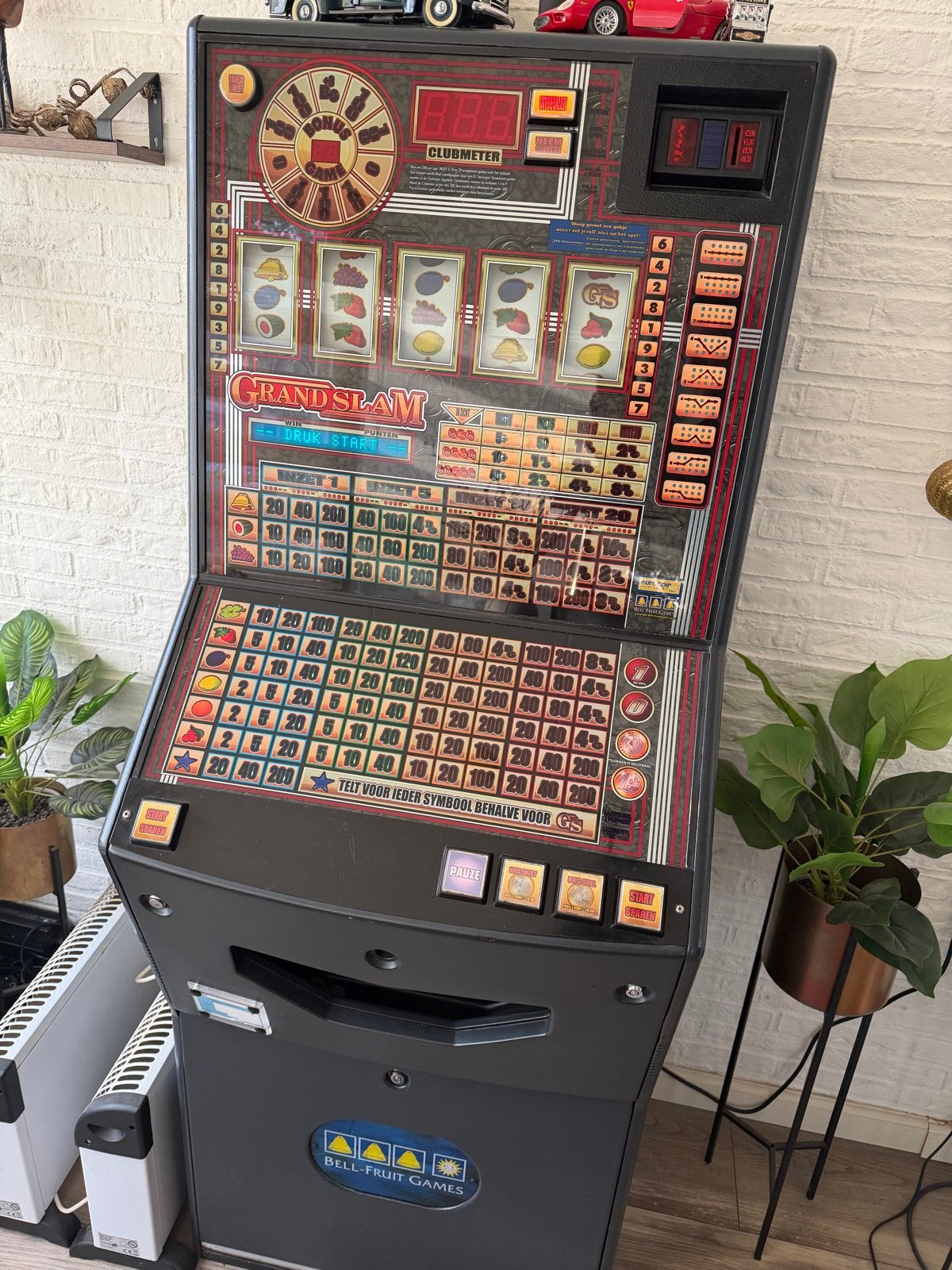 Grand Slam gokkast - Bell-Fruit Games, Verzamelen, Euro, Ophalen, Gebruikt, Met sleutels