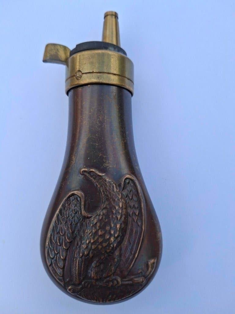Antieke koperen kruitfles, Verzamelen, Ophalen of Verzenden, Landmacht, Amerika, Overige typen