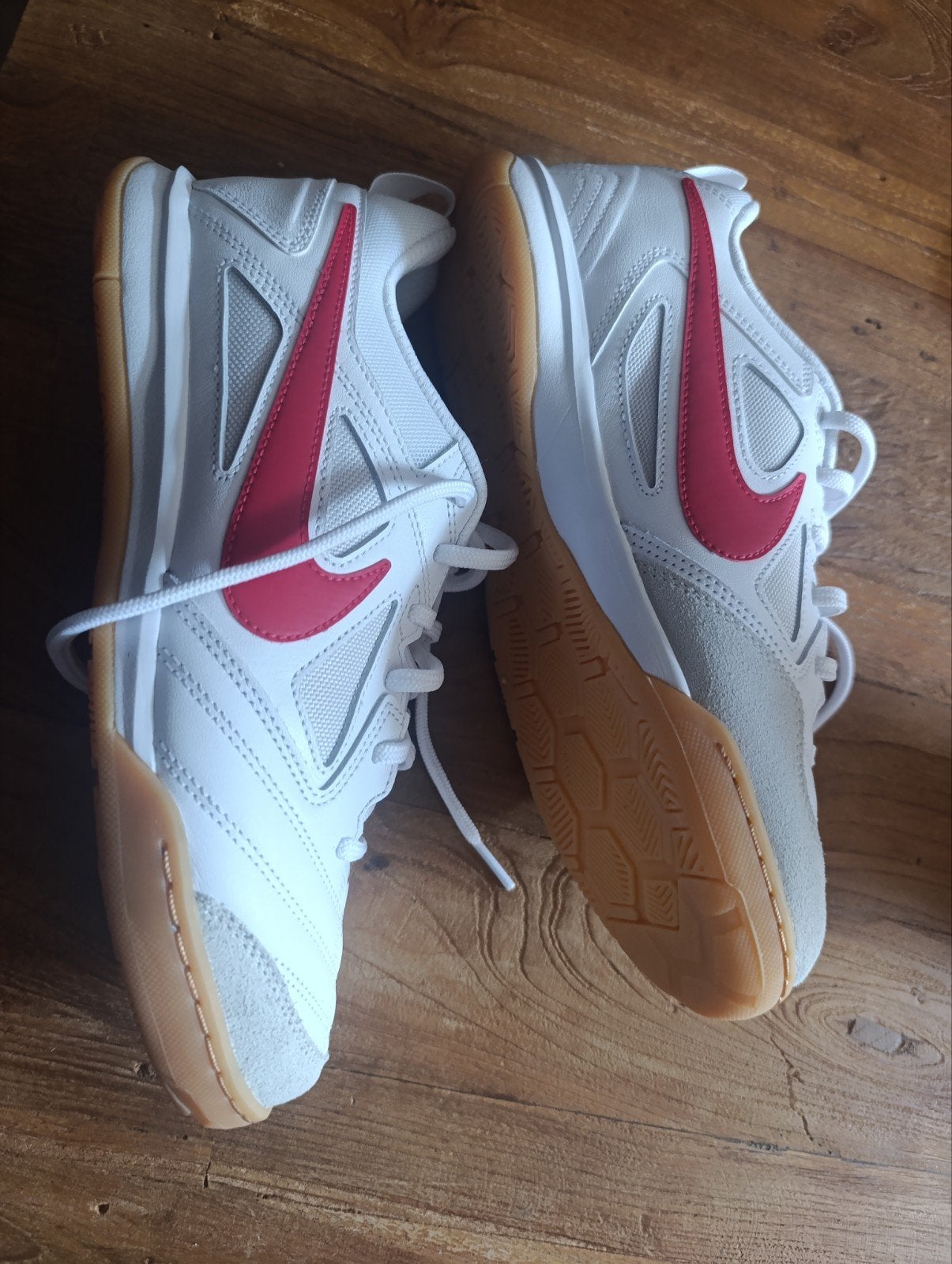 Nieuwe Nike sneakers maat 40 - ongedragen, Wit, Nike, Nieuw, Ophalen of Verzenden