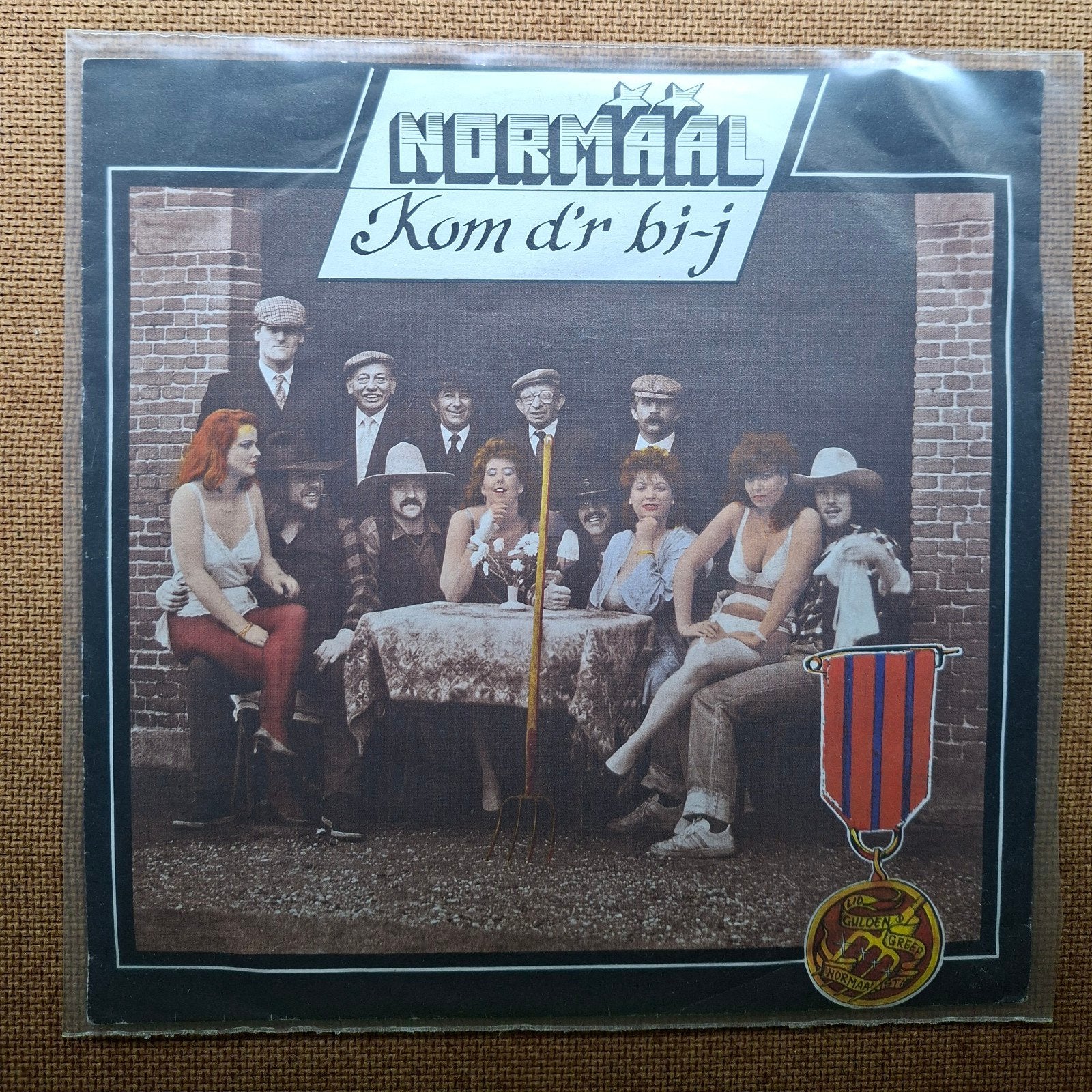 Normaal  - Kom d r bij - Single is TOP, Ophalen of Verzenden, Gebruikt, Nederlandstalig