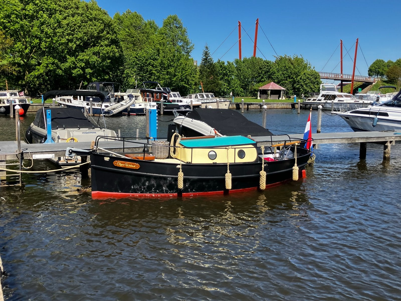 Unieke Klassieke Zeilboot 'Cleyne Walvisch’, Staal, 1.00 - 1.50 meter, Viertaktmotor, Klassieker