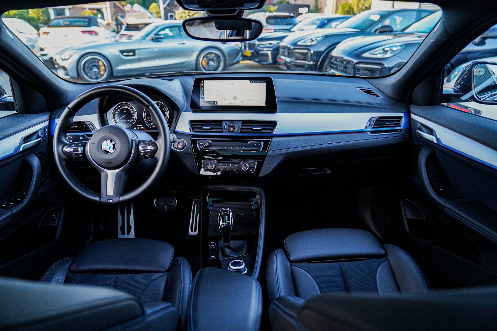 BMW X2 XDrive20i High Executive | Stoelverwarming | Panorama, Automaat, 1998 cc, Gebruikt, 4 cilinders