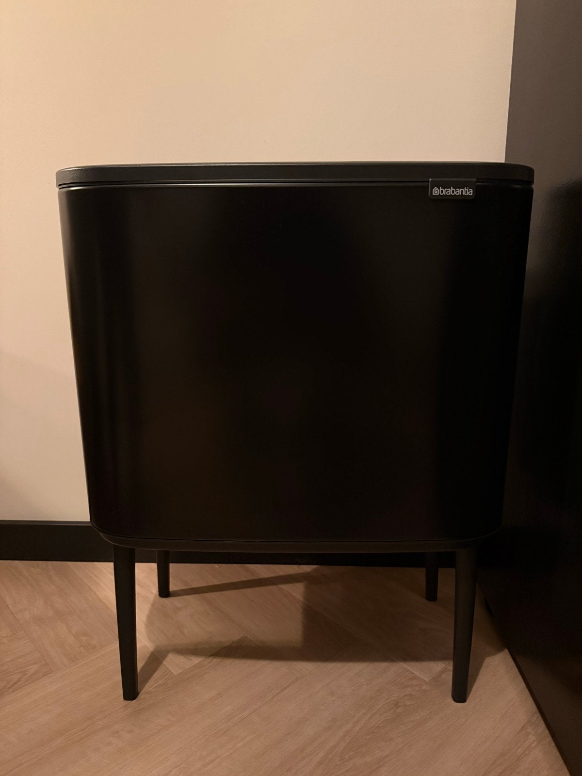 Brabantia Bo Touch Bin 36 liter - Zo goed als nieuw, Huis en Inrichting, Woonaccessoires | Prullenbakken, 30 tot 40 liter, Ophalen