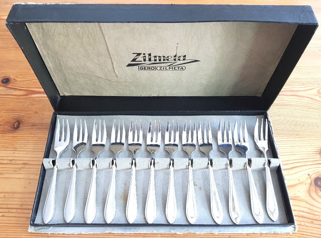 12 Gero Zilmeta puntfilet model 718 gebaksvorkjes in de doos, Ophalen of Verzenden