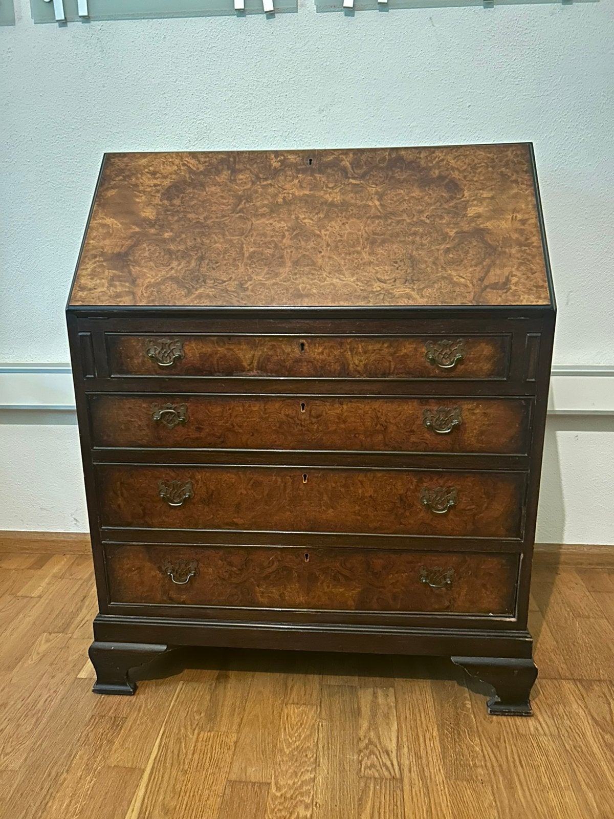Prachtig notenhout secretaire kabinet met lades, Ophalen