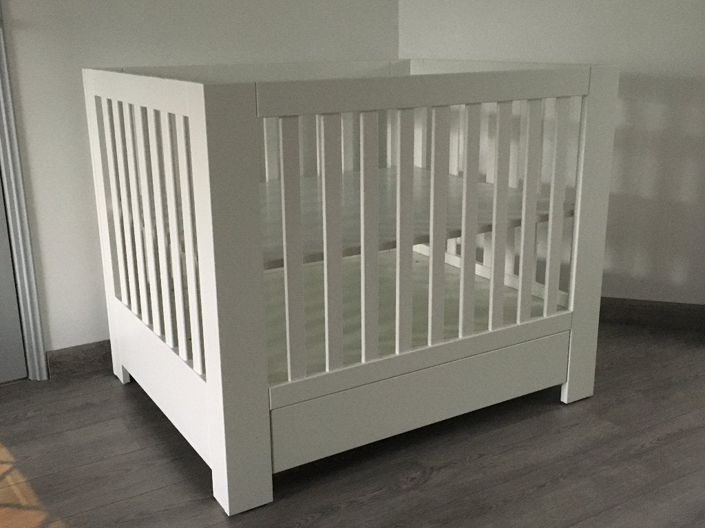 Kidsmill Alaska Box wit met lade, Kinderen en Baby's, Boxen, Ophalen, Gebruikt, Rechthoekig, In hoogte verstelbaar
