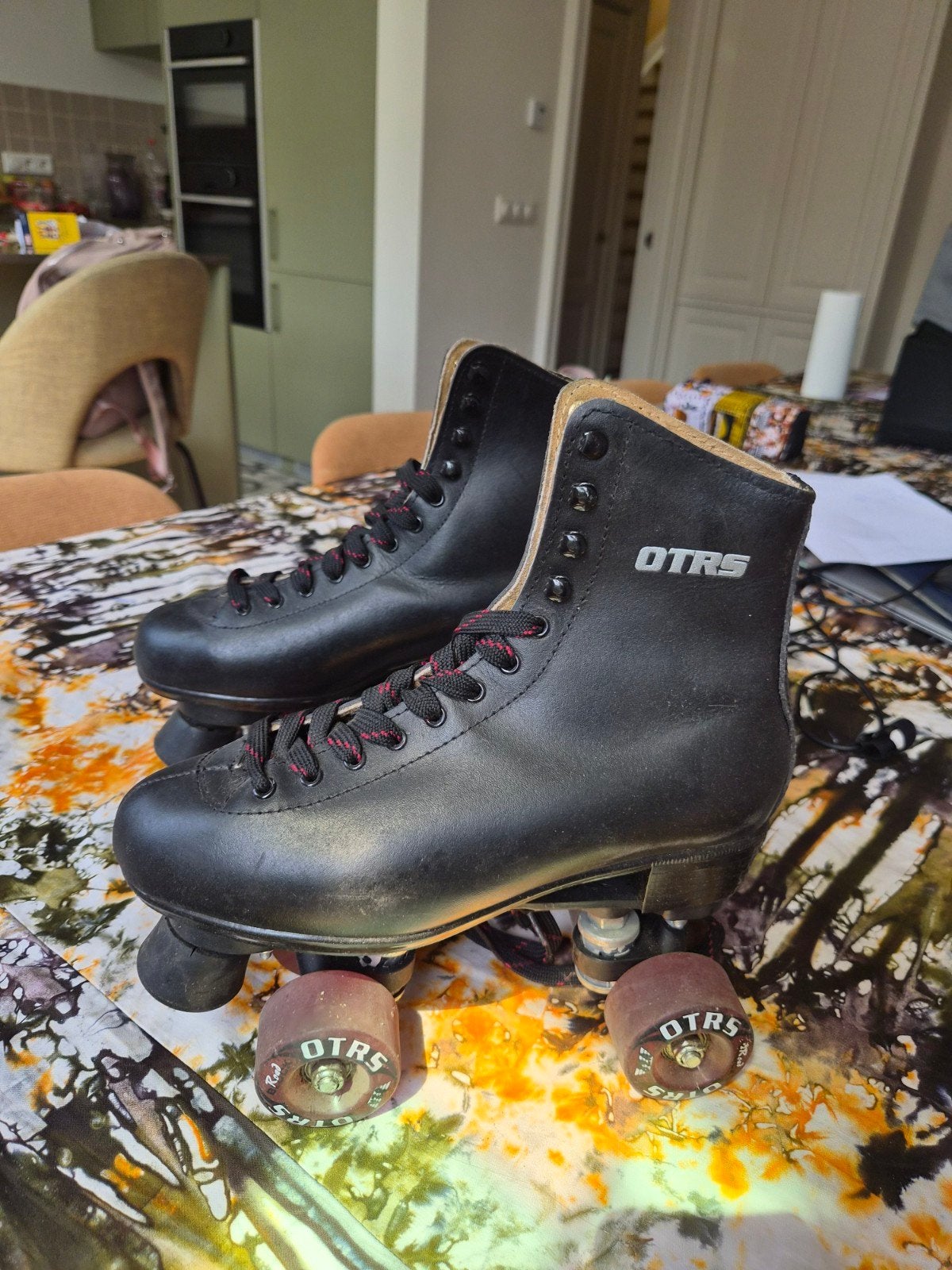 OTRS Acro Professional Roller Skates - Maat 39, Ophalen of Verzenden, Zo goed als nieuw, Dames