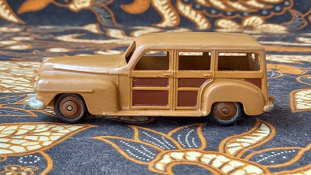Mooie oude vintage modelauto van Dinky Toys uit Engeland., Ophalen of Verzenden