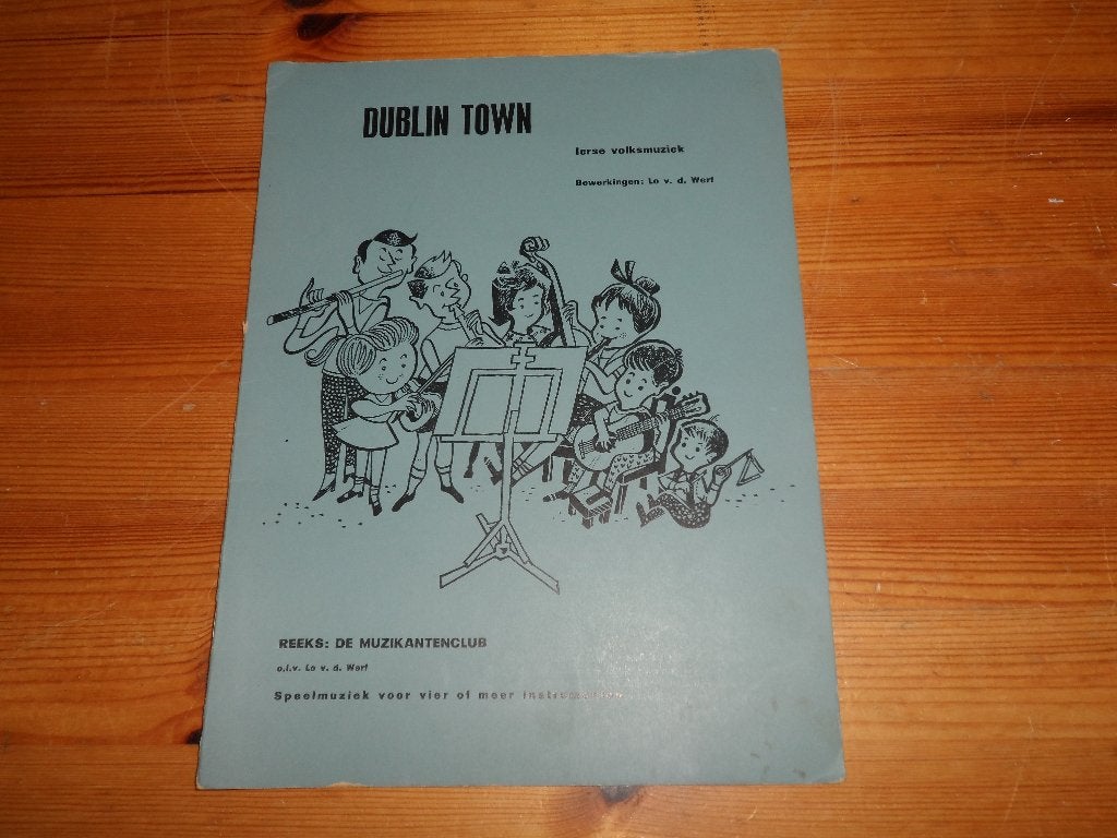 Dublin town / krakoviak, Muziek en Instrumenten, Bladmuziek, Gebruikt, Ophalen of Verzenden, Artiest of Componist, Viool of Altviool