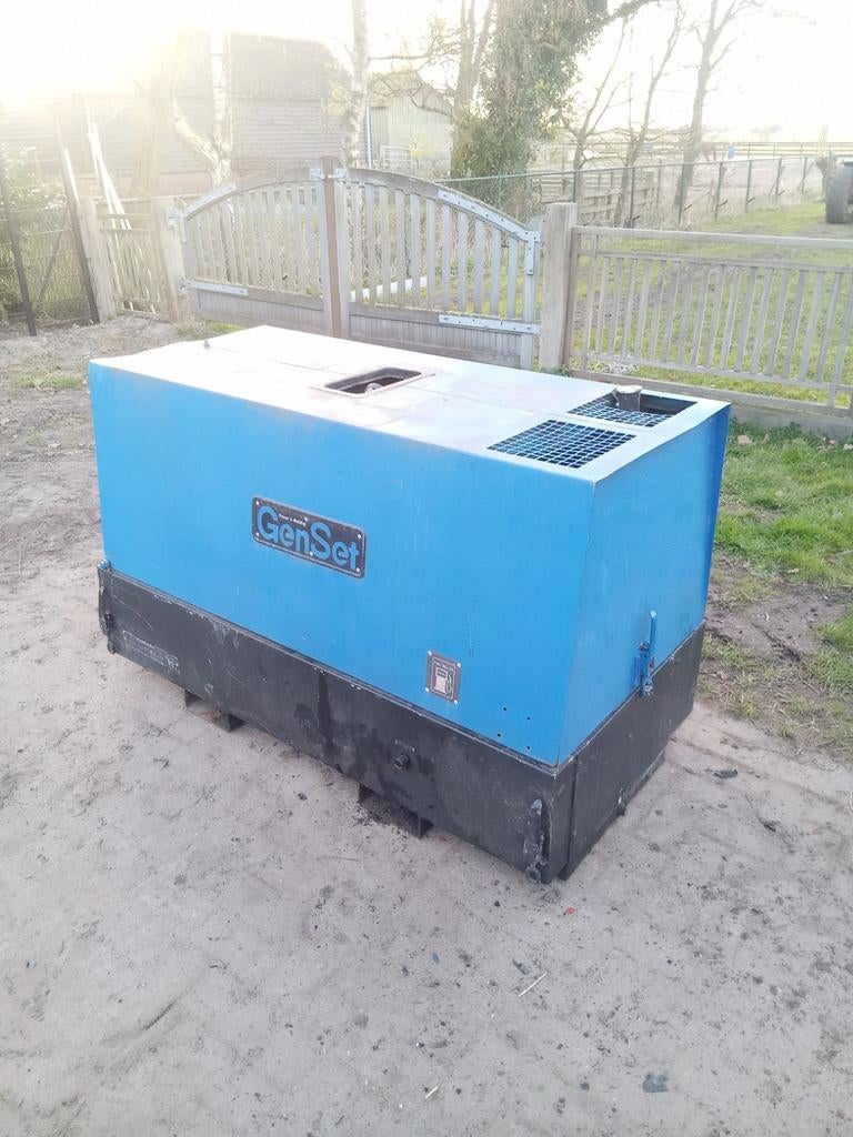 Genset Kubota silent lasaggregaat 370 ampere krachtstroom, Doe-het-zelf en Verbouw, Aggregaten, Ophalen, Gebruikt, Dieselolie