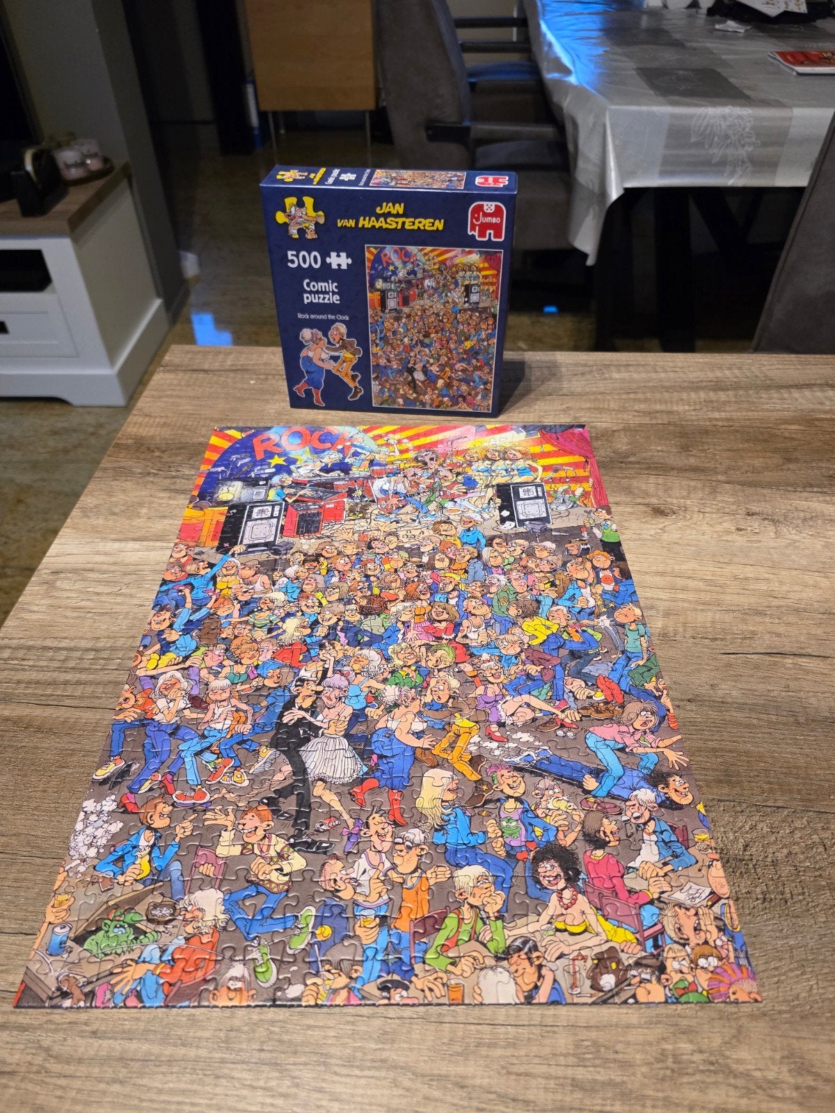 Jan van Haasteren - Rock around the Clock 500 st, Ophalen of Verzenden, 500 t/m 1500 stukjes, Zo goed als nieuw, Legpuzzel