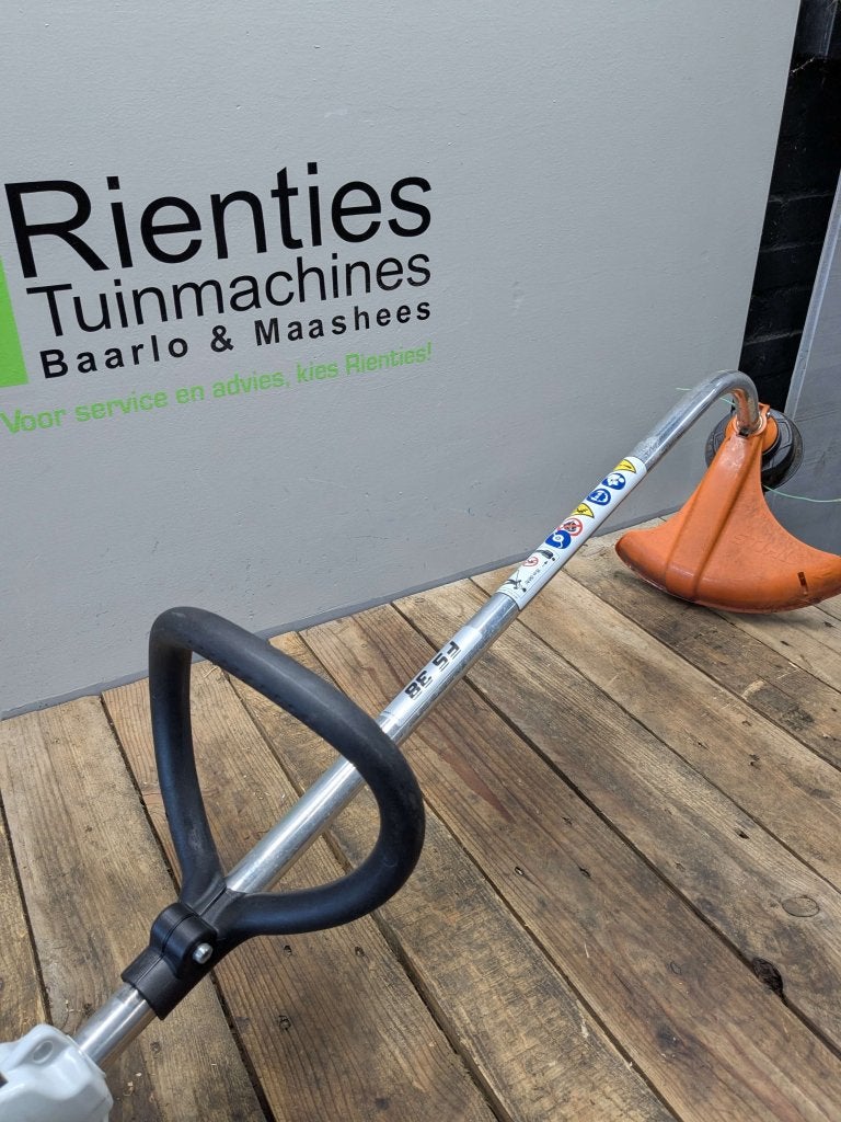 STIHL FS 38 Benzine Trimmer, Grastrimmer, Tuin en Terras, Grastrimmers, Info@stihl.nl, Benzine, STIHL, Ophalen of Verzenden