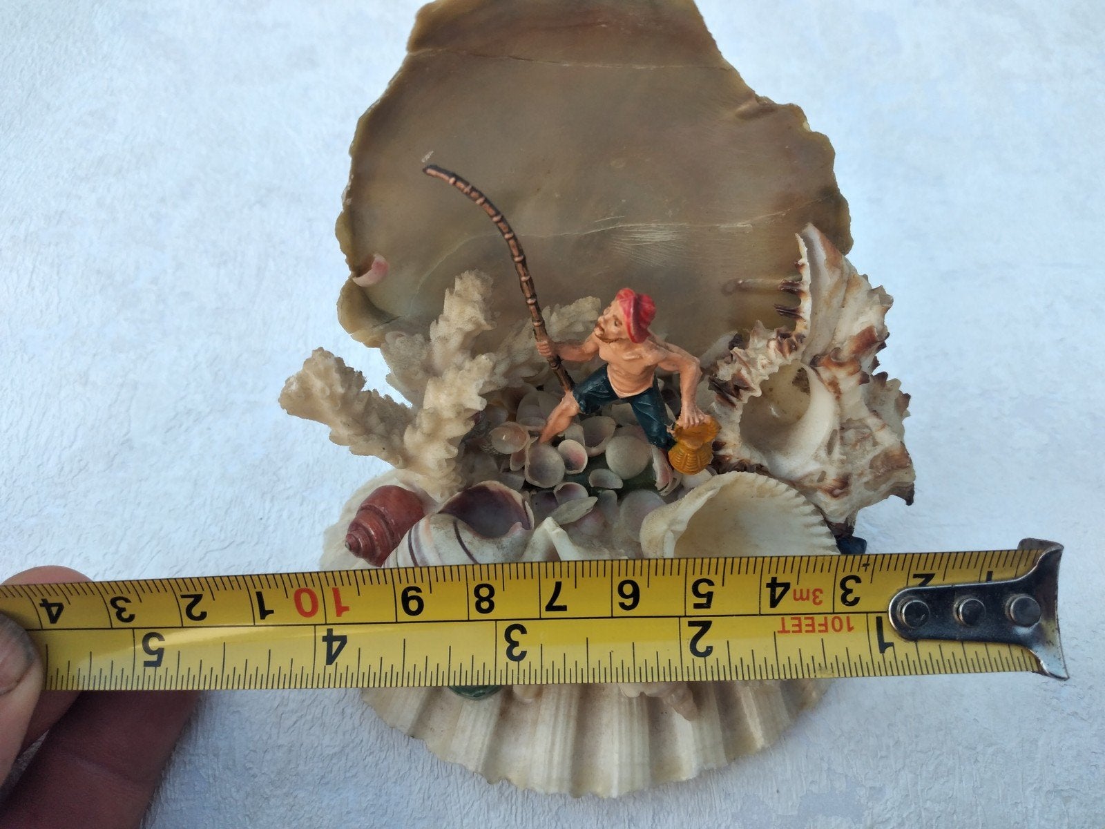 Decoratieve Schelp met Visser Figuur, Ophalen of Verzenden, Zo goed als nieuw