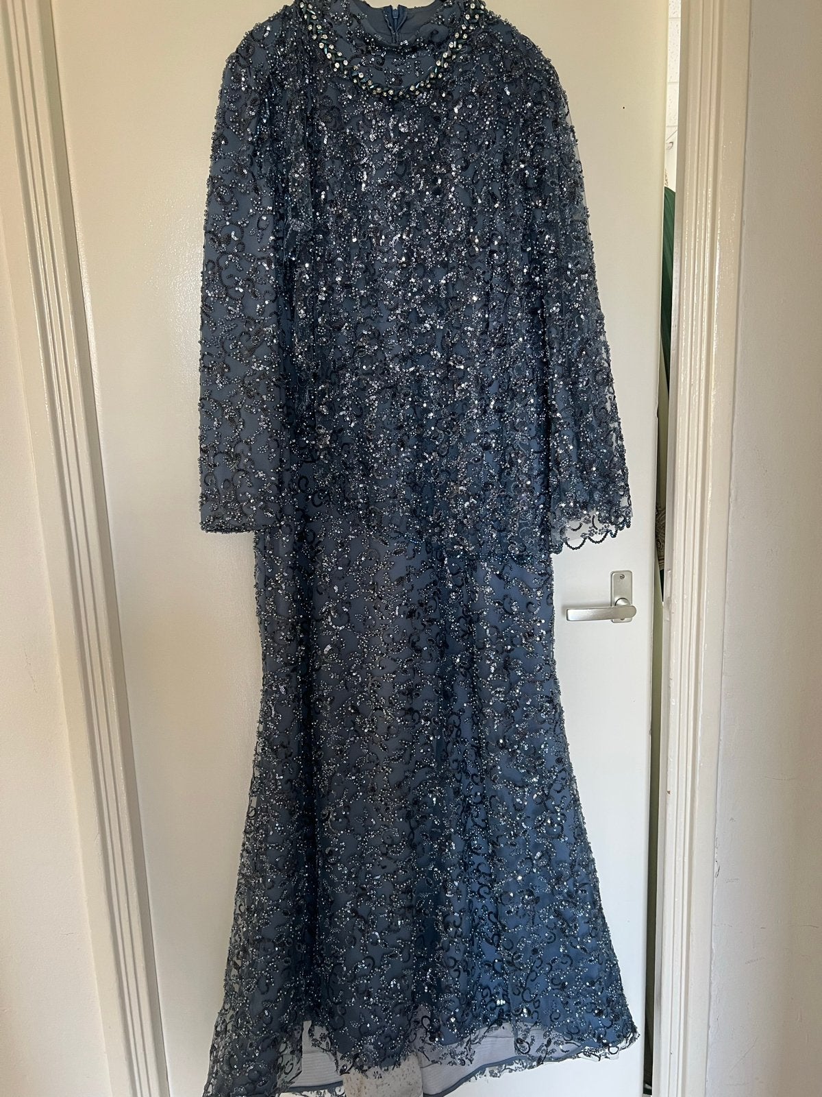 Elegante Galajurk met Pailletten en Kralen - Maat M, Kleding | Dames, Gelegenheidskleding, Galajurk, Blauw, Zo goed als nieuw