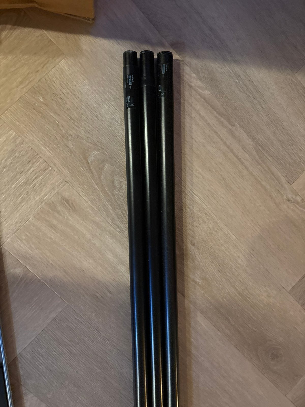 HUGAD Ikea gordijnroede - 210-385 CM, IKEA, Ophalen, Zo goed als nieuw