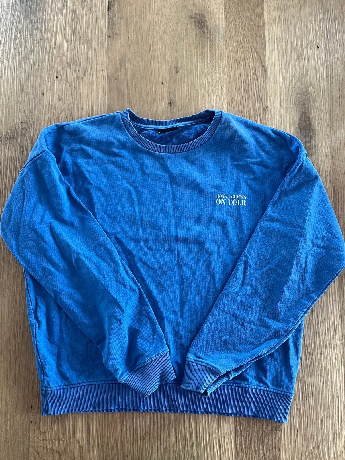 ROYAL CHICKS blauwe sweater met opdruk, Ophalen of Verzenden, Zo goed als nieuw, Blauw