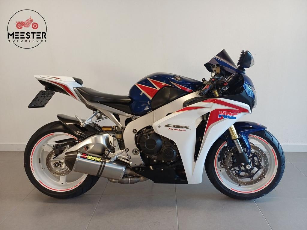 HONDA CBR 1000 RR AKRA HRC FIREBLADE (bj 2012) CBR1000RR, Motoren, HONDA, 4 cilinders, Motorrijbewijs A, Bedrijf