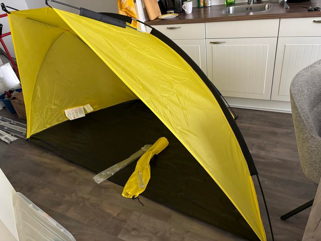 Kärcher Strandtent / Zonnescherm - Geel vistent, Caravans en Kamperen, Ophalen of Verzenden, Zo goed als nieuw, Tot en met 2