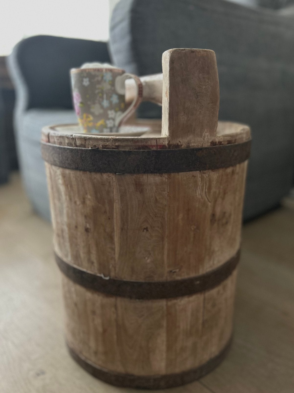 Oude Chinese wateremmer mooi als bijzettafeltje sober, Ophalen