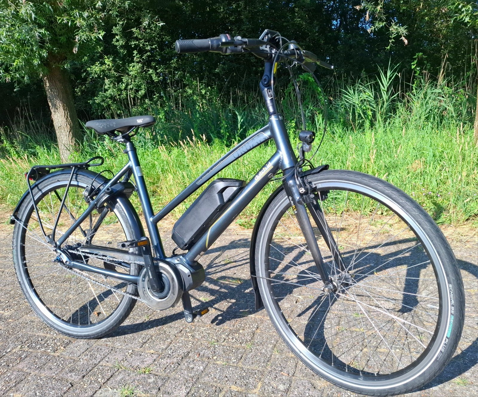 Foto 5 van Nette DutchID elektrische damesfiets, Middenmotor, 54cm✅️