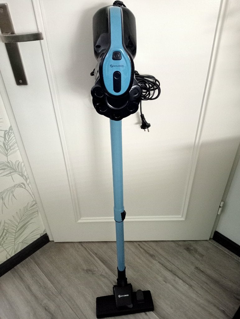 steel stofzuigers, Witgoed en Apparatuur, Ophalen, Overige merken, Zo goed als nieuw, Minder dan 1200 watt