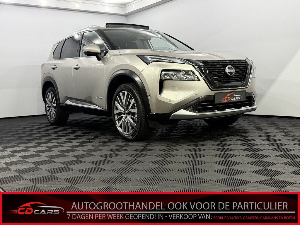 Nissan X-Trail 1.5 e-Power e-4orce Tekna Plus Panoramadak, 3, Auto's, Nissan, 1497 cc, Gebruikt, Beige, Bedrijf