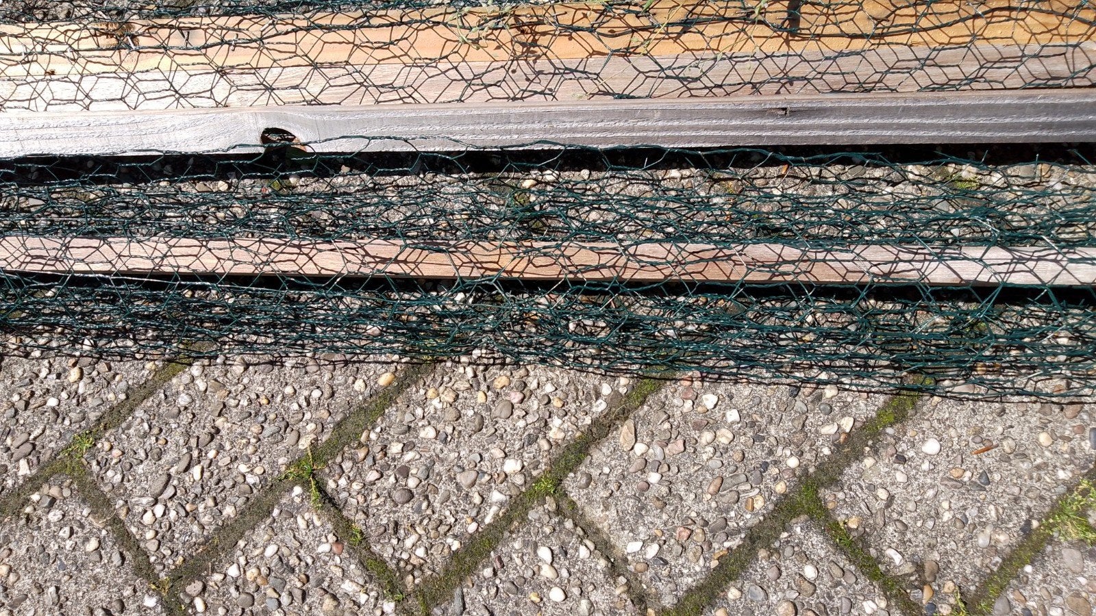 Gratis 4 stukken gaas 1,20 x 50 cm, totaal 4,80 meter, Tuin en Terras, Ophalen