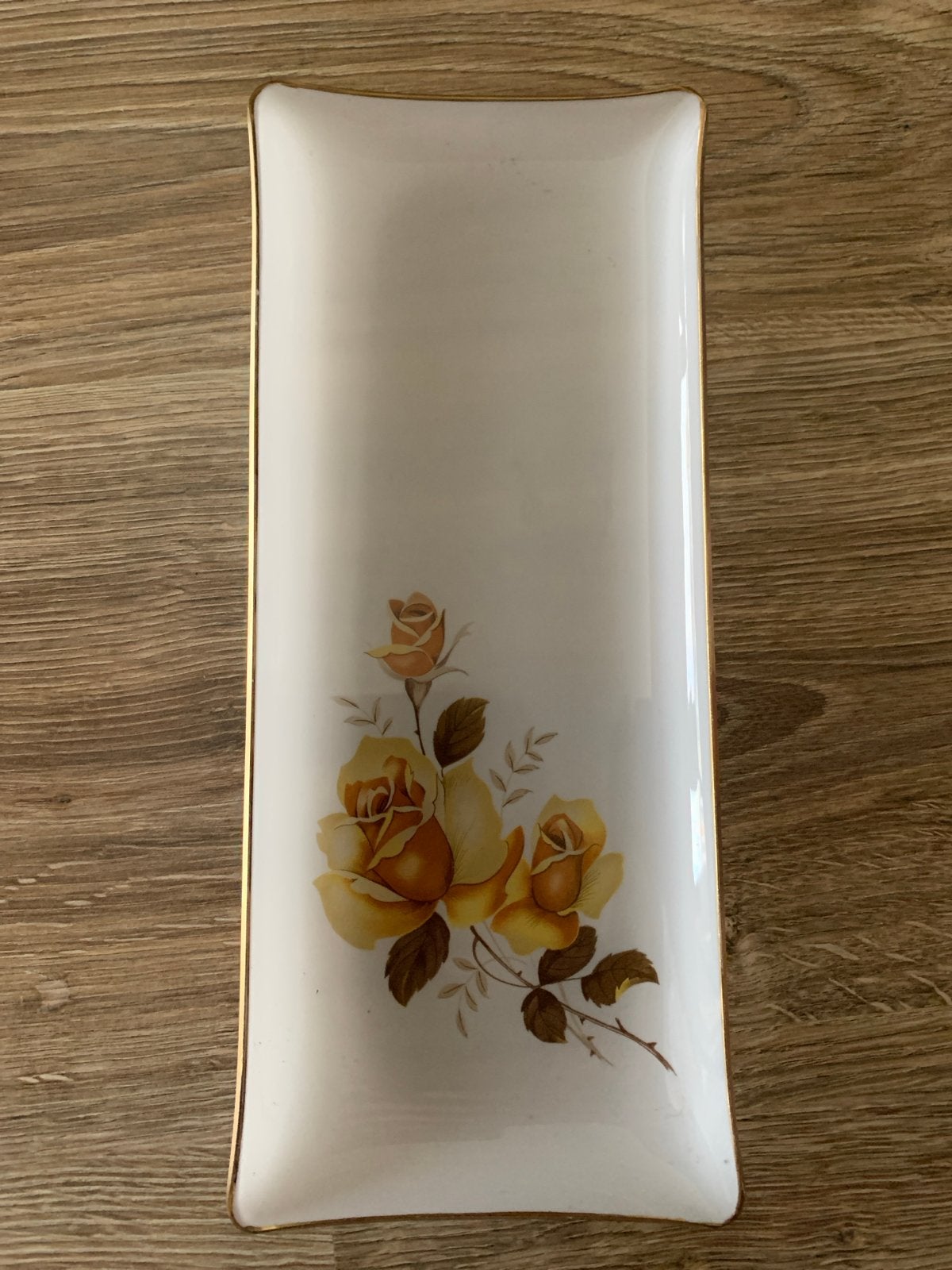 Vintage porseleinen schaal met rozen decoratie, Ophalen