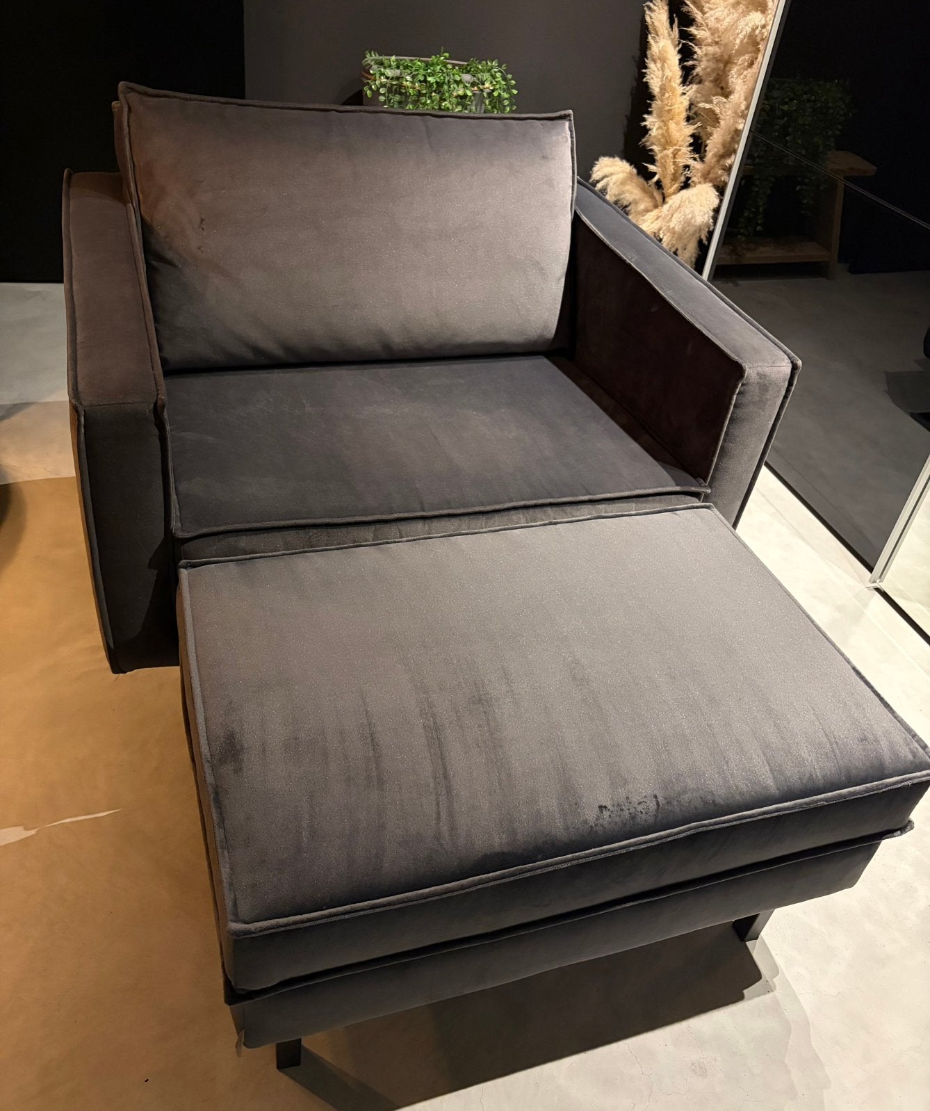Fauteuil met hocker van de Rodeo serie, Ophalen, 75 tot 100 cm, Zo goed als nieuw, Stof