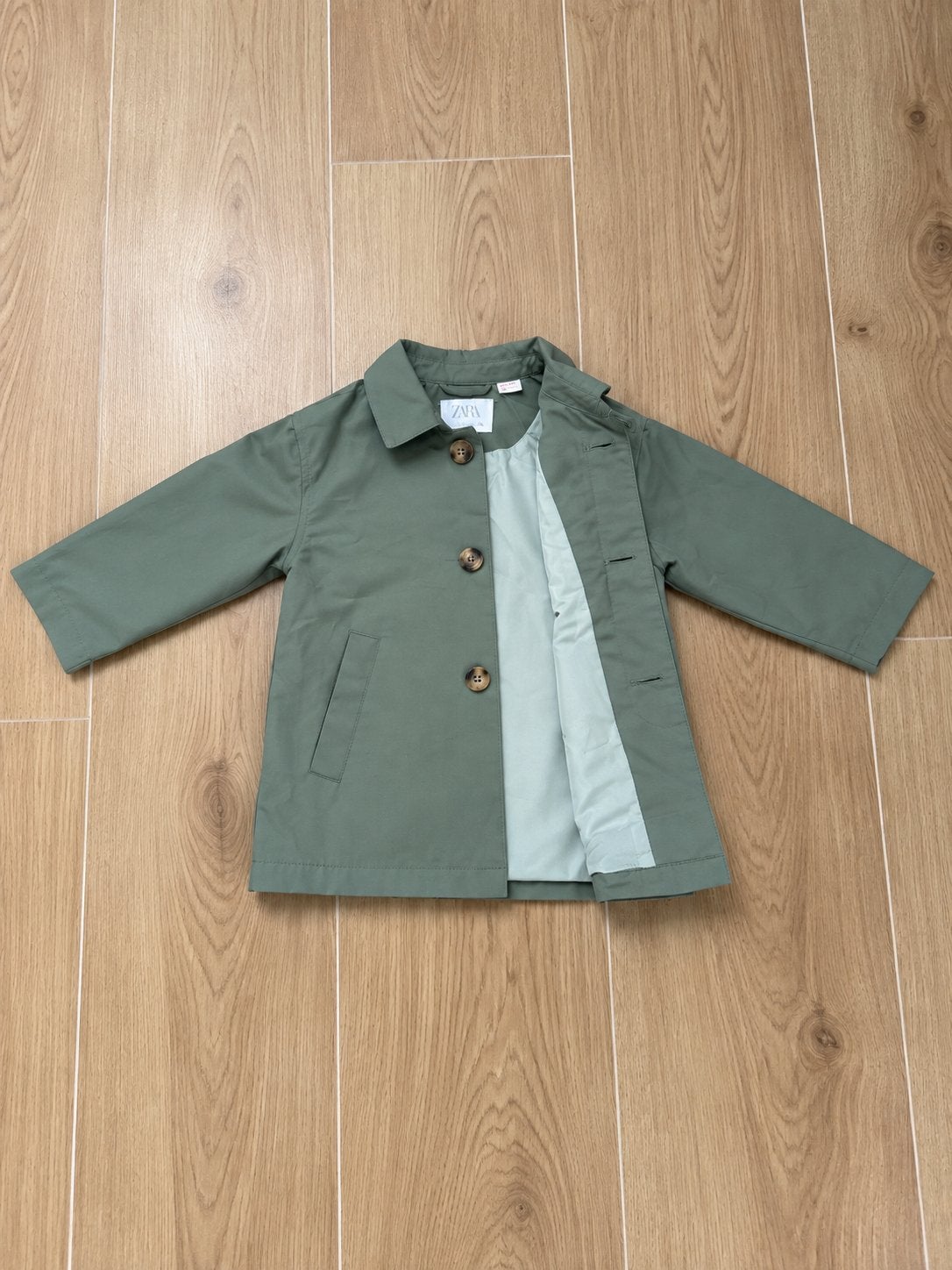Trenchcoat Zara 92 jas, Ophalen of Verzenden, Zo goed als nieuw, Jongen of Meisje, Jas