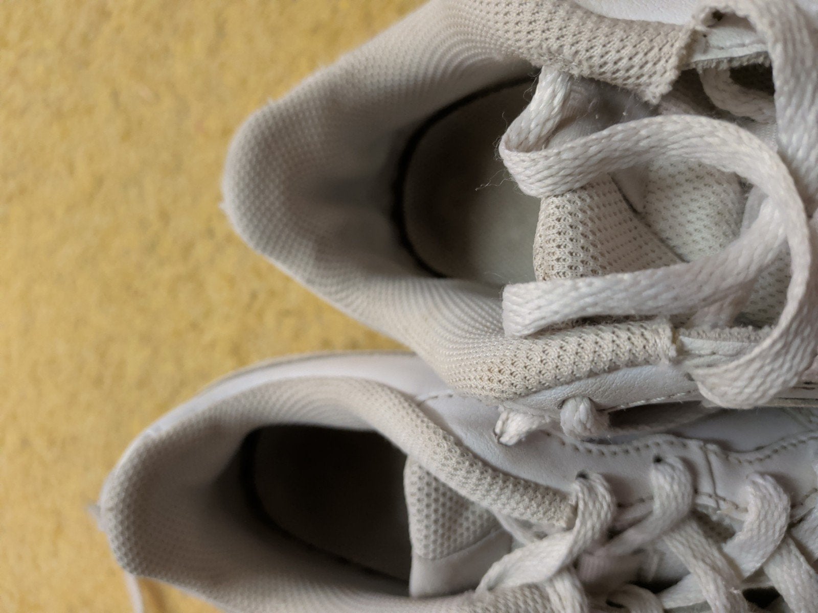Nike sneakers 38 wit, Gebruikt, Ophalen of Verzenden, Nike, Jongen of Meisje