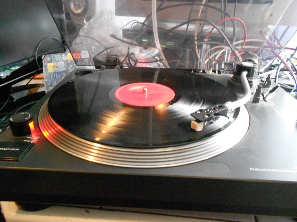 AKAI ATT-05U platenspeler, phono uitgang en usb, Audio, Tv en Foto, Platenspelers, Ophalen, Gebruikt, Pitch-regelaar, Platenspeler