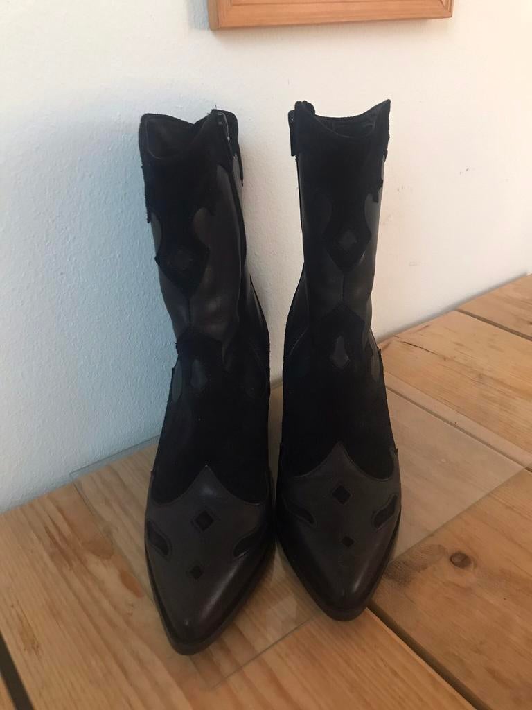 Leather boots, Ophalen of Verzenden, Zo goed als nieuw, Zwart