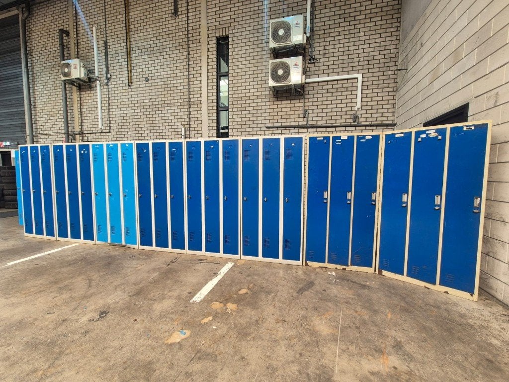 3-deurs Lockerkast, Huis en Inrichting, Kasten | Lockerkasten, Ophalen, Gebruikt