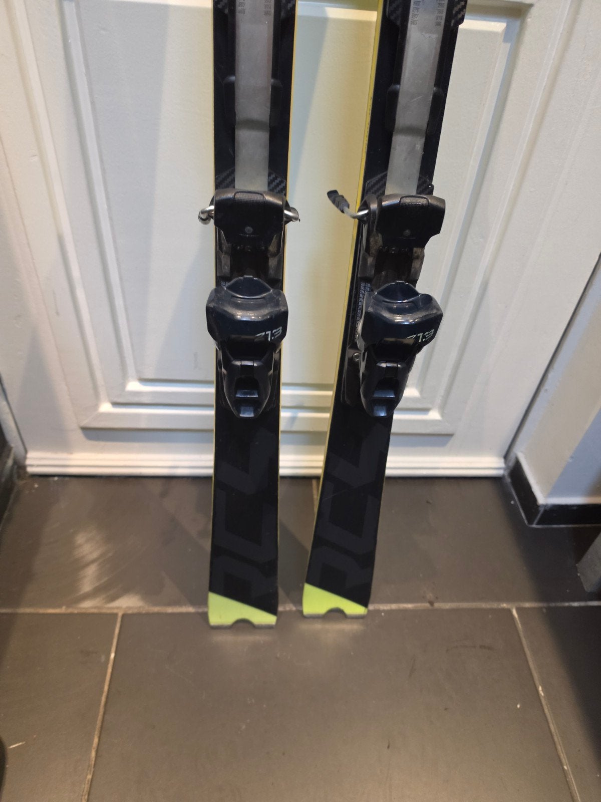 165cm FISCHER RC4 SC 1000€ GEVORDERD KLEINE BOCHTEN SKI, 160 tot 180 cm, Ophalen of Verzenden, Carve, Skiën