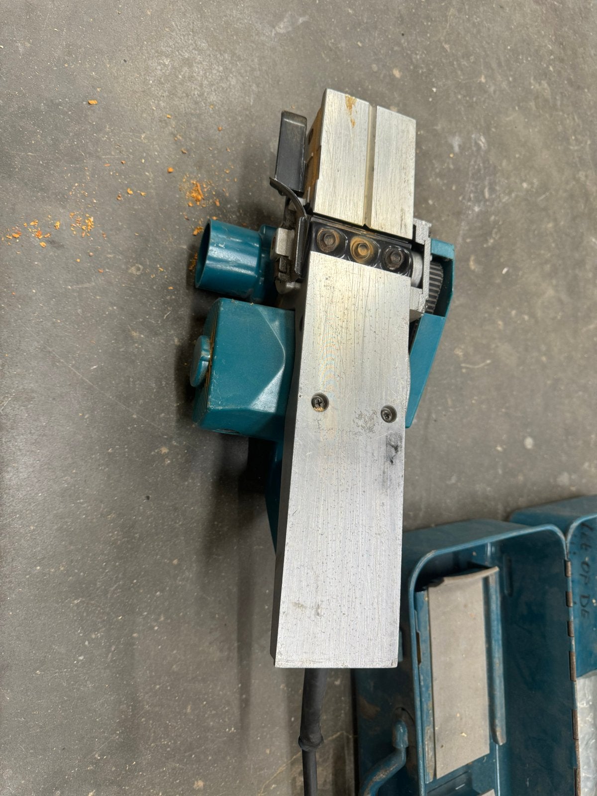 Makita 1100 elektrische schaafmachine met koffer, Ophalen of Verzenden, Gebruikt