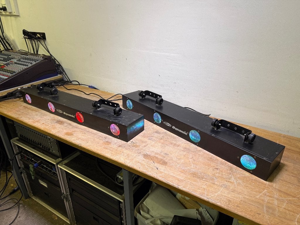2x Showtec Dynamic LED Licht effect bar DMX, Ophalen of Verzenden, Gebruikt, Licht