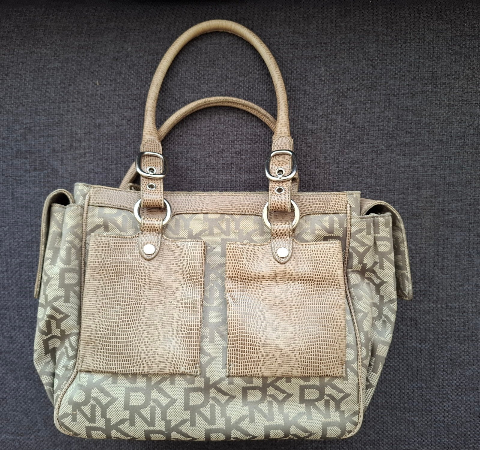 Vintage DKNY Monogram Handtas – Y2K Jacquard met Lizard Prin, Sieraden, Tassen en Uiterlijk, Ophalen of Verzenden, Gebruikt, Beige