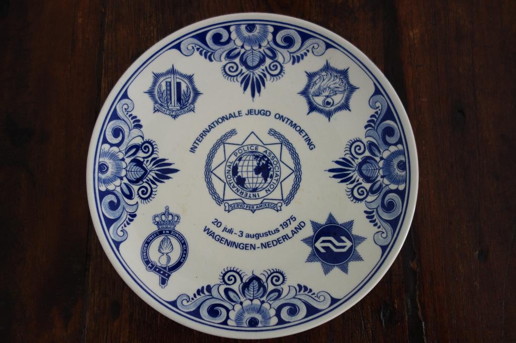 Wandbord Internationale Jeugd Ontmoeting 1975, Antiek en Kunst, Ophalen of Verzenden