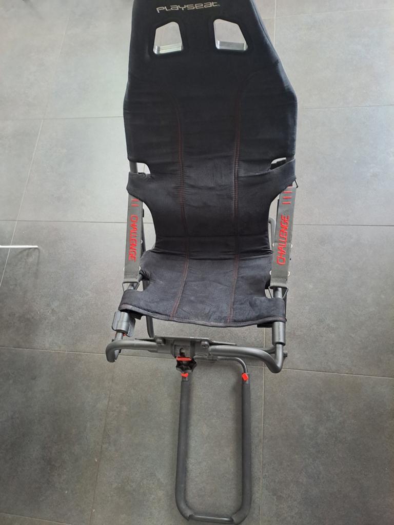 Playseat Challenge racestoel - Compact en opvouwbaar, Ophalen, Gebruikt