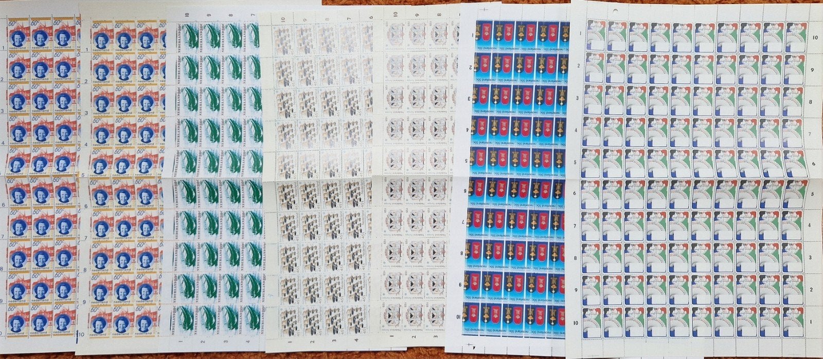 37 complete vellen postfris onbeschadigd, Ophalen of Verzenden, Na 1940, Postfris