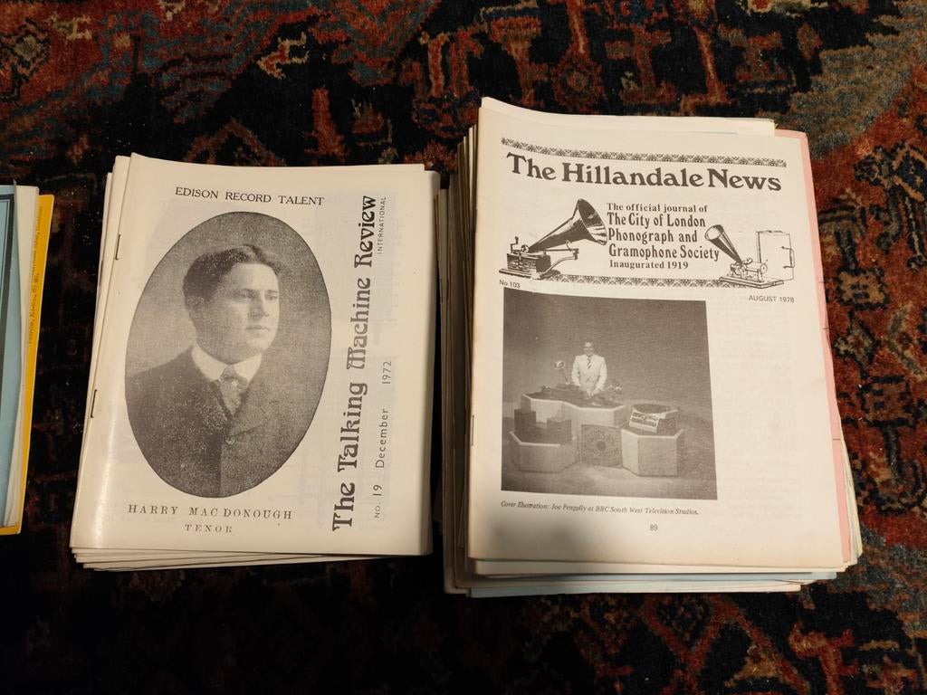 Hillandale News en The Talking Machine Review, Ophalen of Verzenden