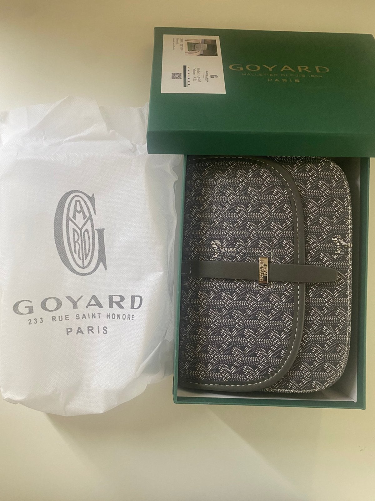 Titel  Goyard Grijze Crossbody Bag –Nieuw & Compleet, Ophalen, Zo goed als nieuw, Grijs, Overige merken