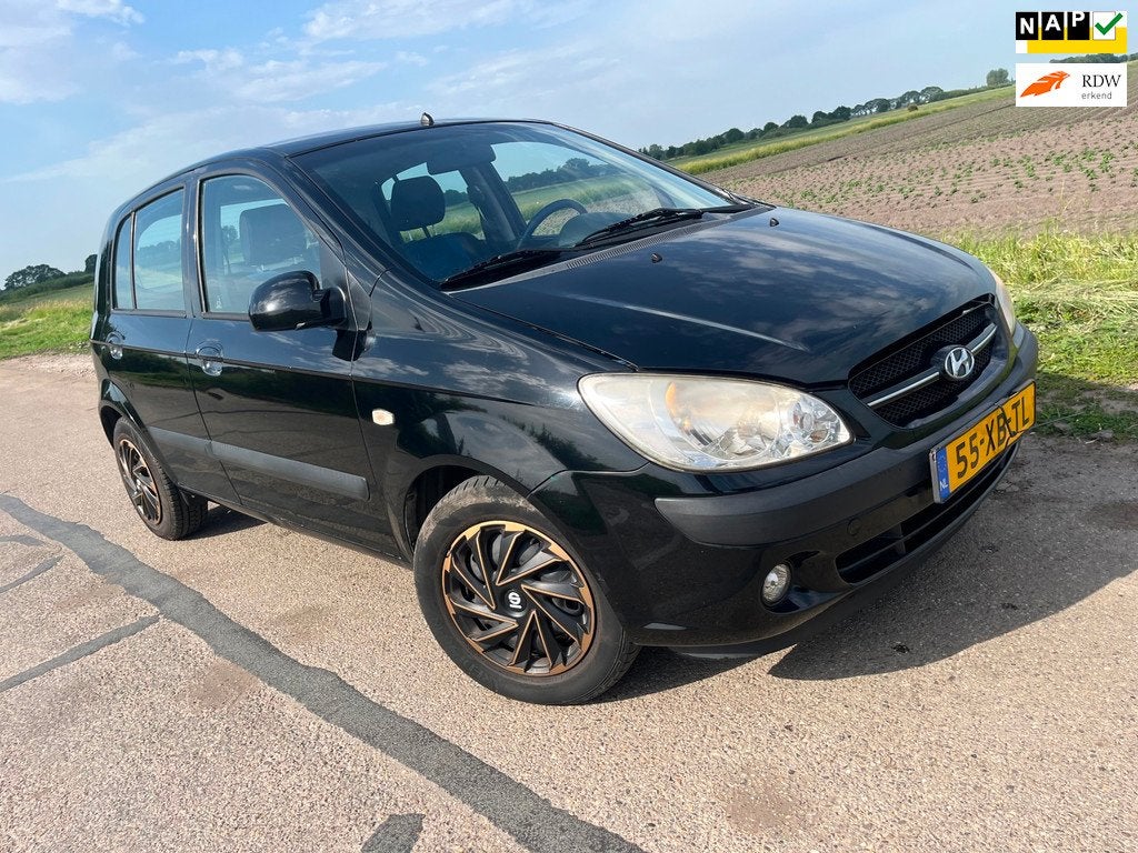Hyundai Getz 1.4i World Cup edition, Voorwielaandrijving, 450 kg, 4 cilinders, Zwart