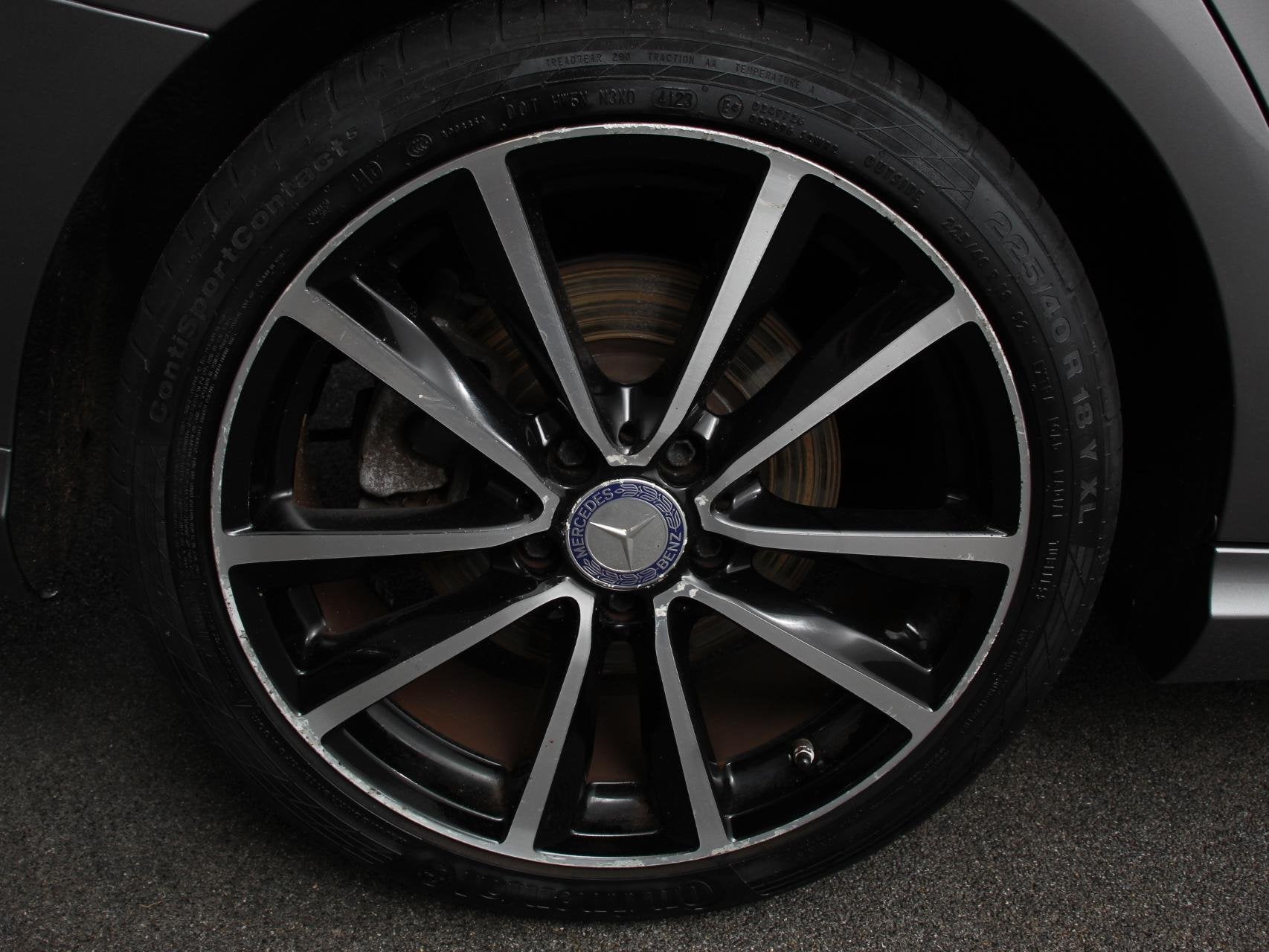 Mercedes-Benz CLA-klasse 180 Ambition Climate Control Naviga, Auto's, Stof, Gebruikt, Euro 6, 4 cilinders
