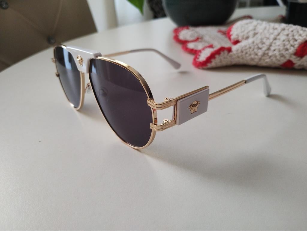 Versace Zonnebril Wit, Ophalen of Verzenden, Nieuw, Wit, Zonnebril