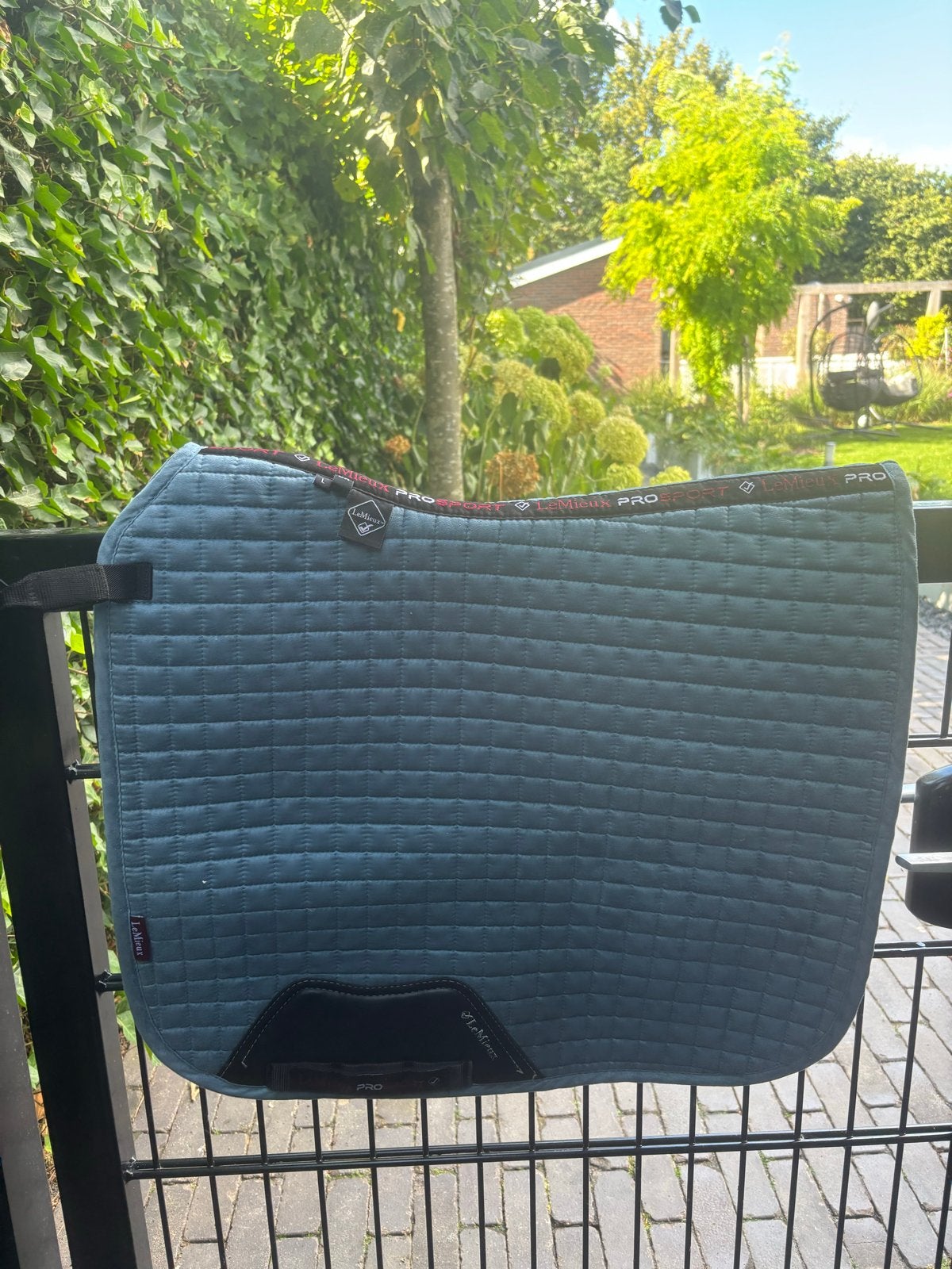 Mooi blauw paarden dekje, Ophalen of Verzenden