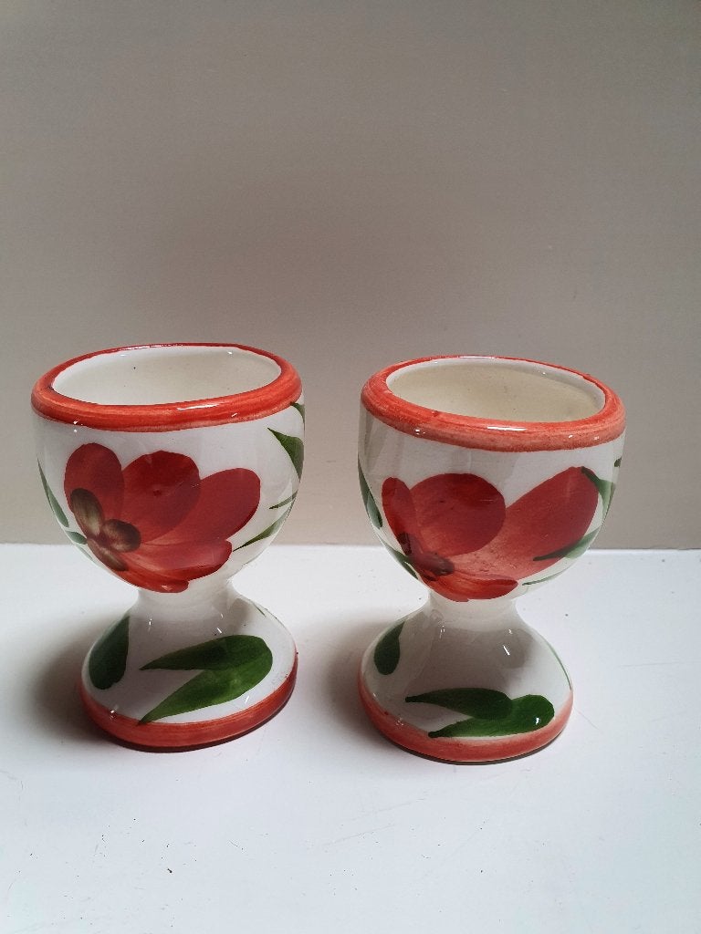 Set van 2 handgeschilderde eierdopjes met bloemmotief, Overige merken, Keramiek, Overige typen, Ophalen of Verzenden